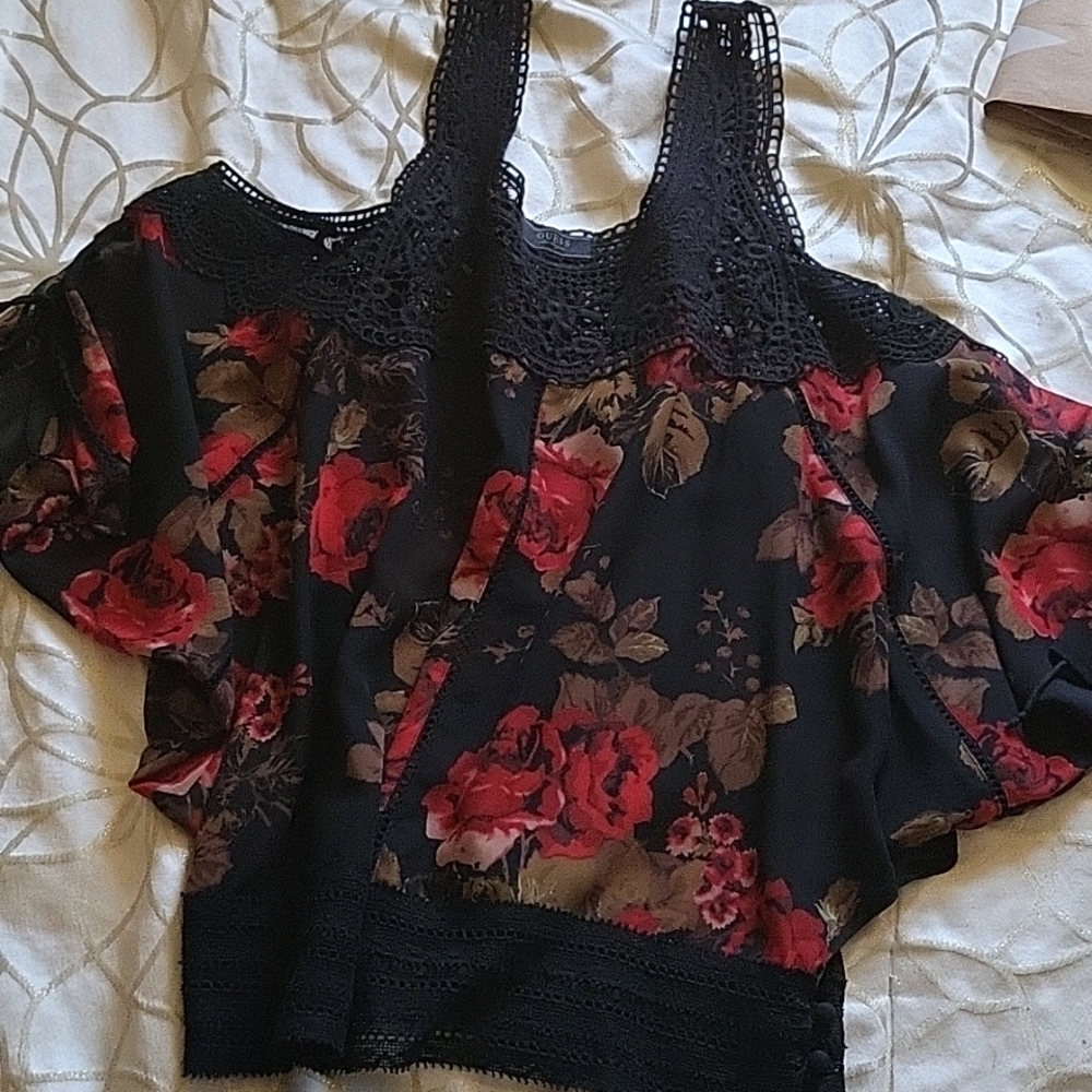 Large Guess top